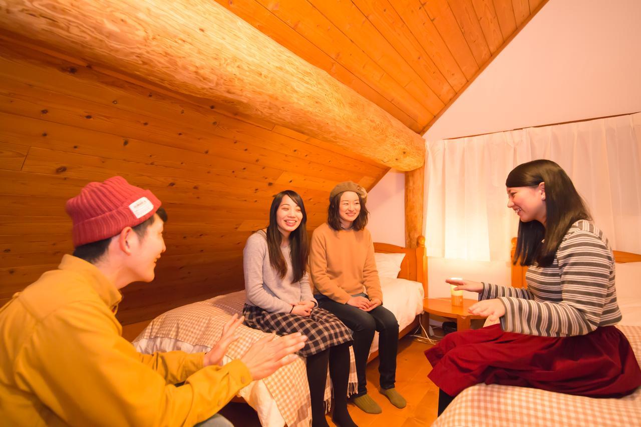 Hotel Yufuin Log House No Yado Tom Sawyer Esterno foto